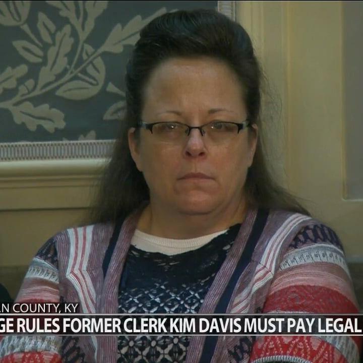 Former Kentucky clerk who refused to issue marriage licenses must pay $260,000 in fees, costs